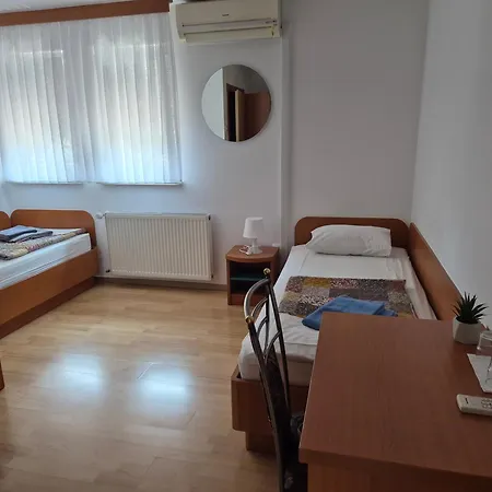 Koprivec Hiša za goste 2*