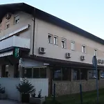 Koprivec 2* Liubliana