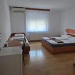 Koprivec 2* Liubliana