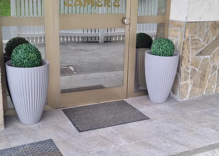 ゲストハウス コプリヴェーチ 2*